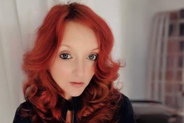 Amy White, portrait