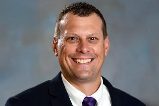 Eric Muth, portrait