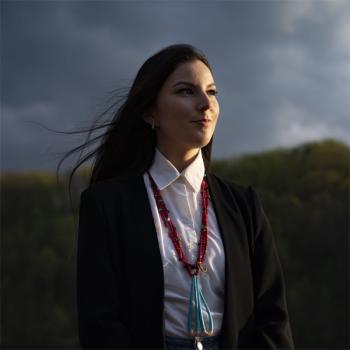 Sarah Liese, portrait outdoors