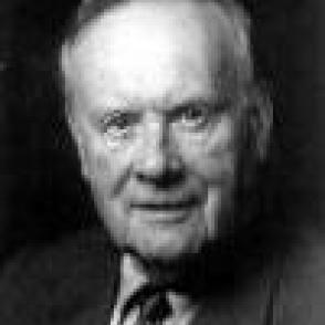 Cruse W. Moss, Russ College alumni