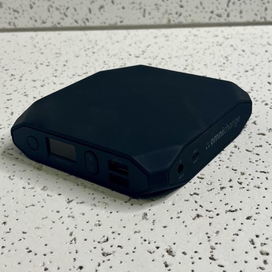 OmniCharge portable battery 