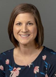 Justine Beasecker Headshot