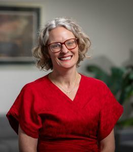 Lori Lammert Headshot Photo