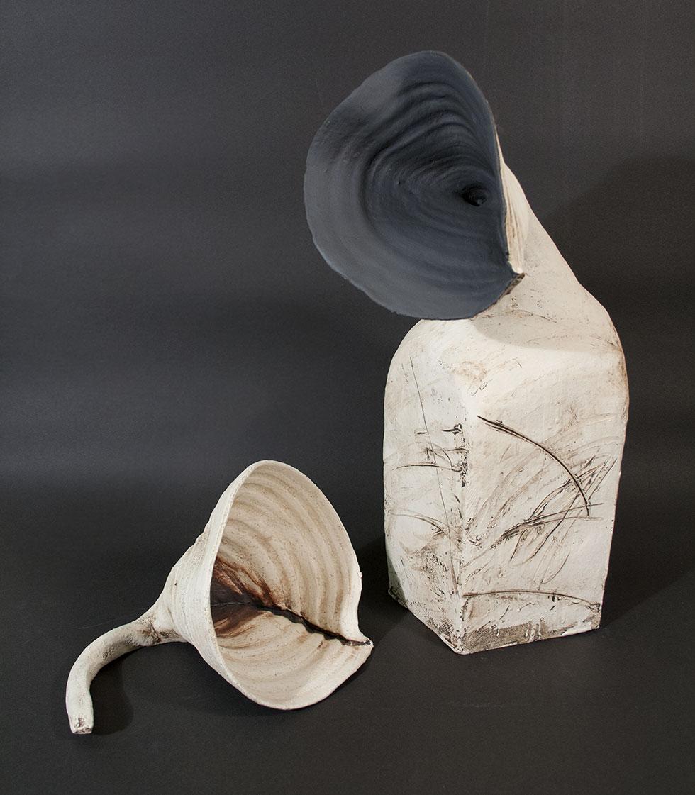 Untitled, 2006, Mikang Lim, 18.375 in. high (46.7cm), other dimensions variable, 2006.03.01. Gift of the artist.