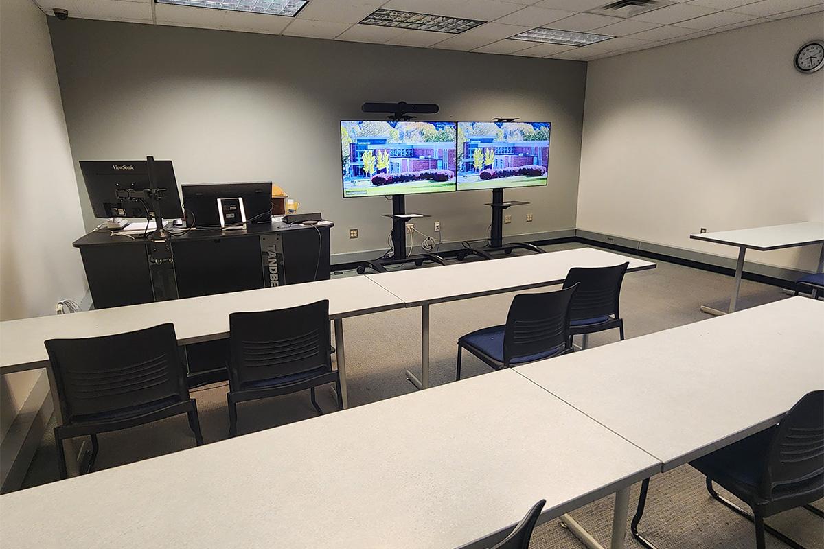 An Ohio University Learning Network classroom, which features technology to connect with classrooms across multiple locations.